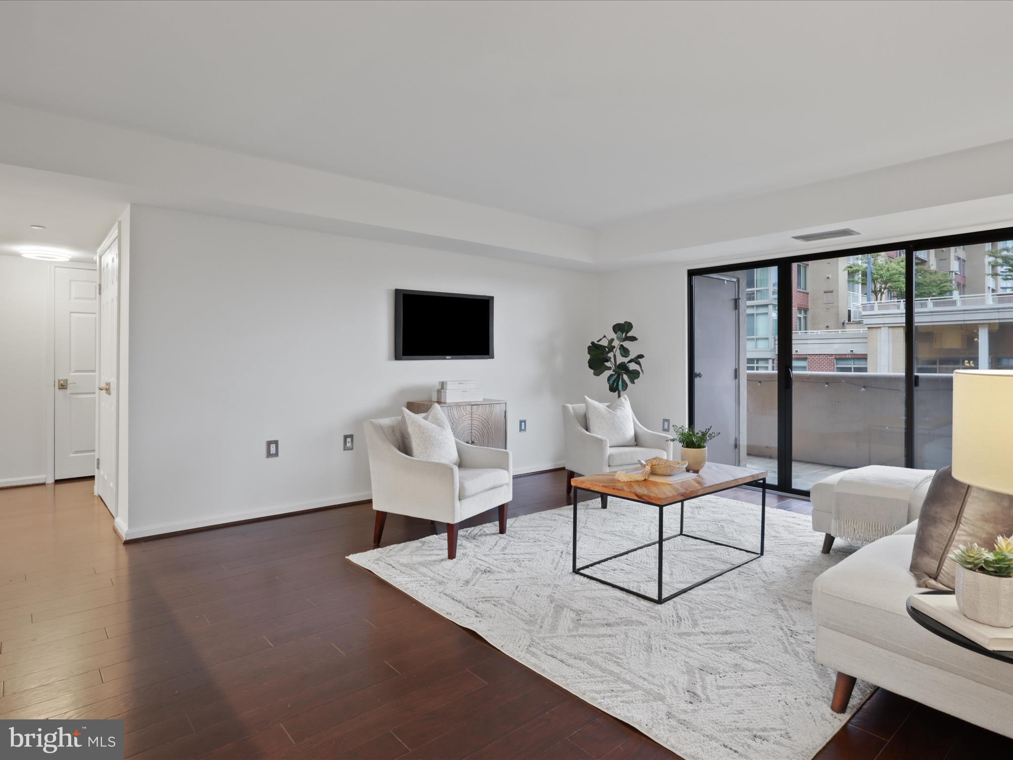 1301 North Courthouse Road, Unit 1008 Arlington, VA 22201 - Photo 6 of 29