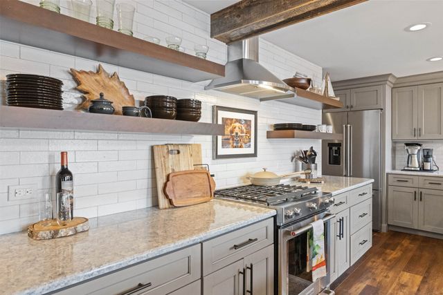 $2,750,000 | 11 Geery Lane, Moultonborough, NH 03254