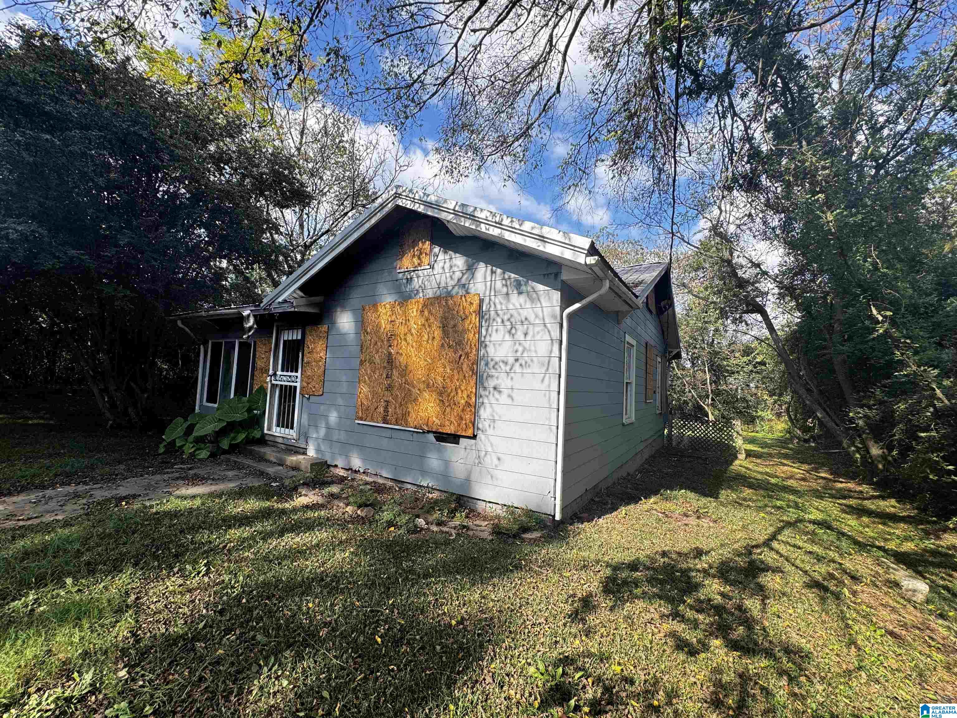1502 9th Avenue Midfield, AL 35228 - Photo 2 of 8