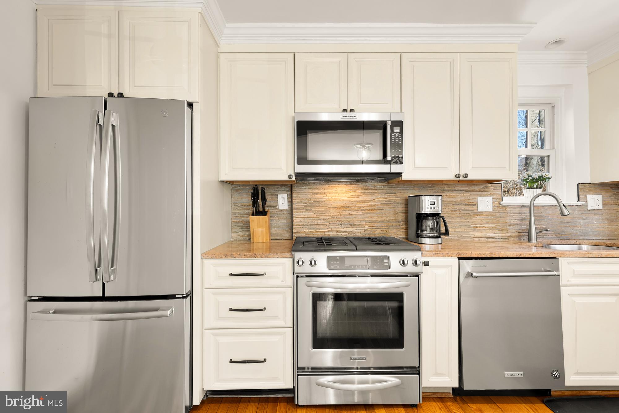 1635 Roxanna Road Northwest Washington, DC 20012 - Photo 14 of 49 Newer stainless steel appliances
