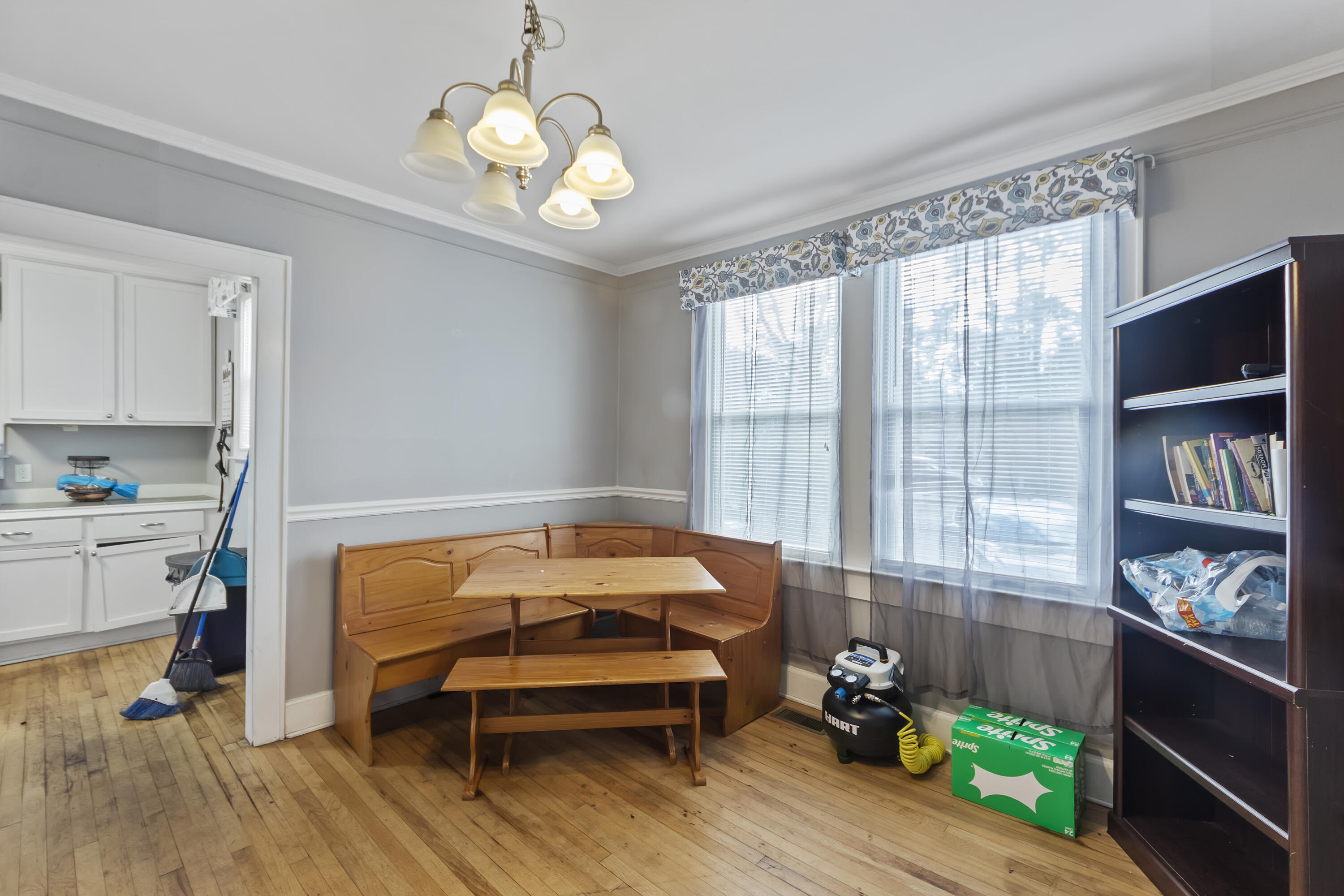 311 Warren Street Walterboro, SC 29488 - Photo 9 of 32 _01A3829