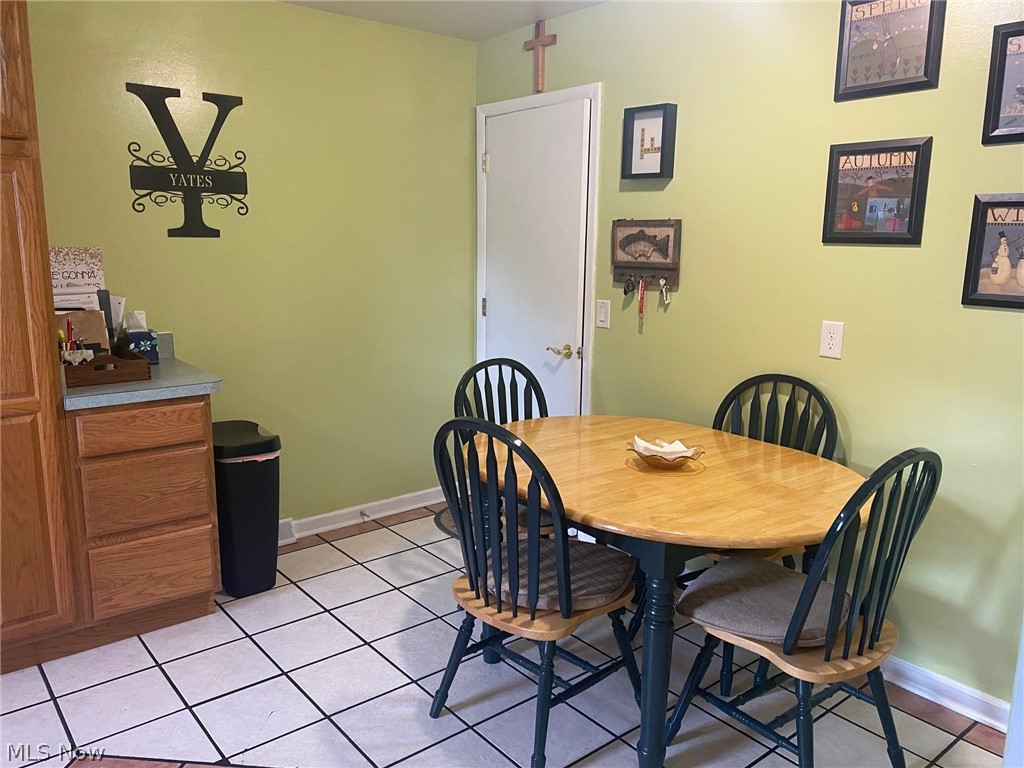 756 Abbe Road North Elyria, OH 44035 - Photo 5 of 16