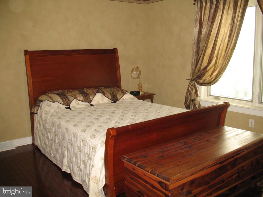 17 Deerfield Road Lancaster, PA 17603 - Photo 17 of 24 Gallery Image 17