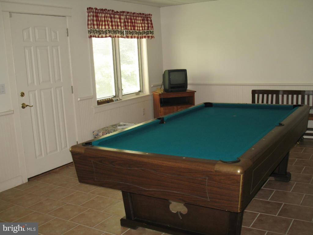 17 Deerfield Road Lancaster, PA 17603 - Photo 21 of 24 Gallery Image 21