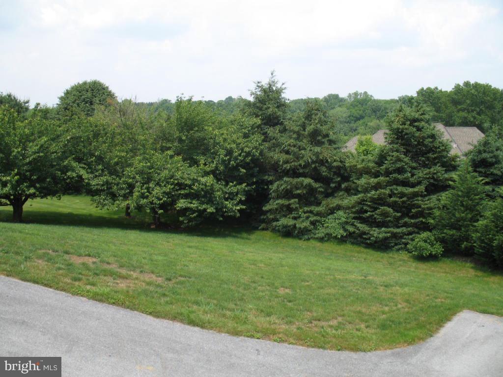 17 Deerfield Road Lancaster, PA 17603 - Photo 24 of 24 Gallery Image 24