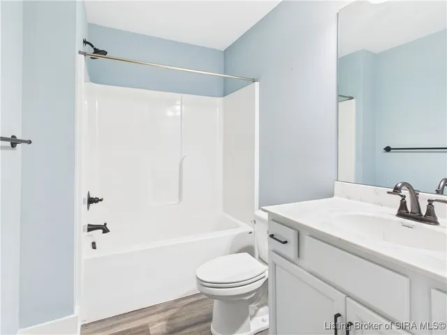 $575,000 | 2025 Villa View Court, Jeffersonville, IN 47130