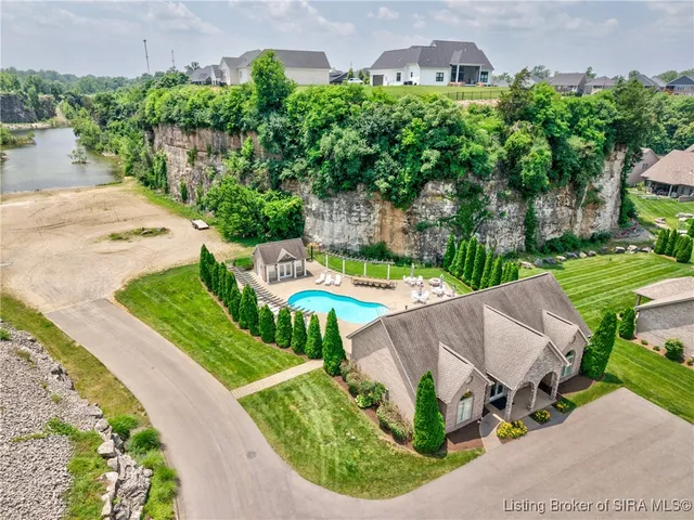 $575,000 | 2025 Villa View Court, Jeffersonville, IN 47130