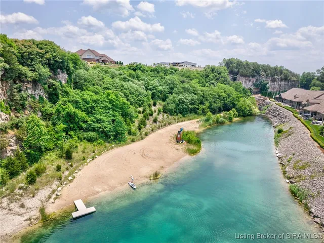 $575,000 | 2025 Villa View Court, Jeffersonville, IN 47130