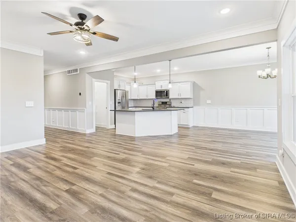 $560,000 | 2025 Villa View Court, Jeffersonville, IN 47130