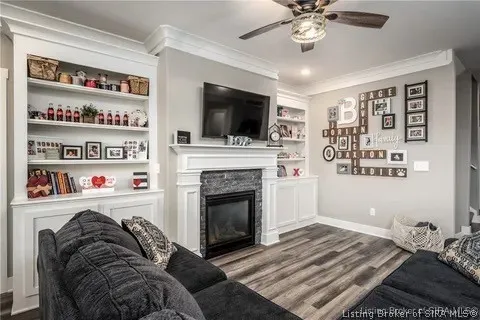 $560,000 | 2025 Villa View Court, Jeffersonville, IN 47130