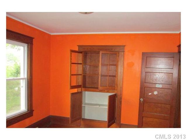 832 South Ridge Avenue Kannapolis, NC 28083 - Photo 2 of 6 Gallery Image 2