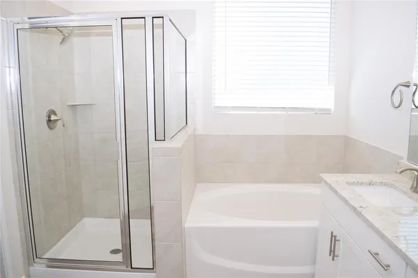 $2,200 | 245 Old Town Road, Kyle, TX 78640