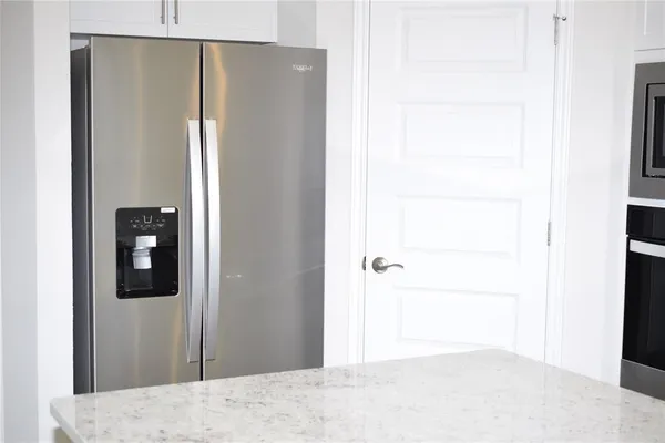 $2,200 | 245 Old Town Road, Kyle, TX 78640