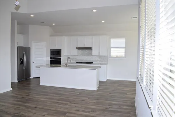 $2,200 | 245 Old Town Road, Kyle, TX 78640