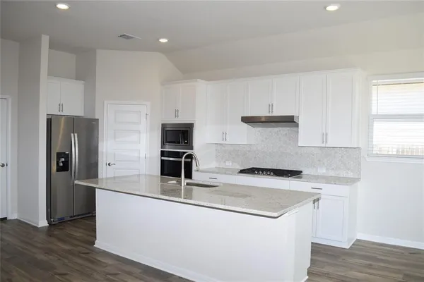 $2,200 | 245 Old Town Road, Kyle, TX 78640