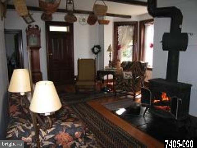 6886 York Road Hanover, PA 17331 - Photo 5 of 9