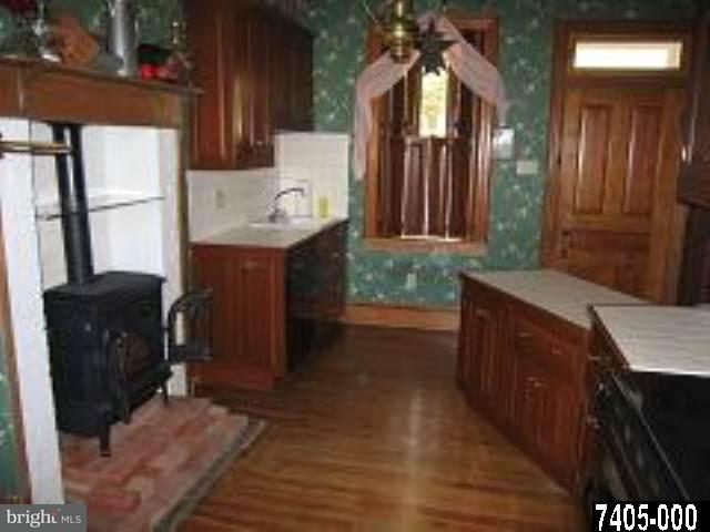 6886 York Road Hanover, PA 17331 - Photo 6 of 9
