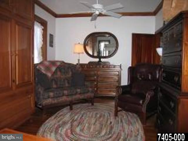 6886 York Road Hanover, PA 17331 - Photo 8 of 9