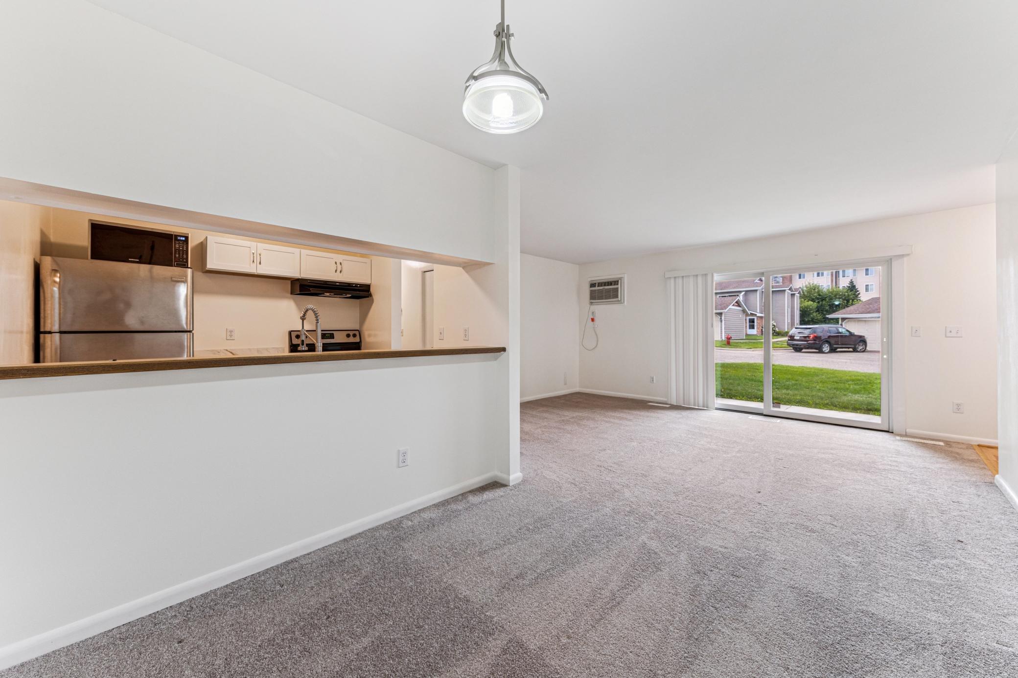 4478 Cinnamon Ridge Trail, Unit A Eagan, MN 55122 - Photo 7 of 22 Gallery Image 7
