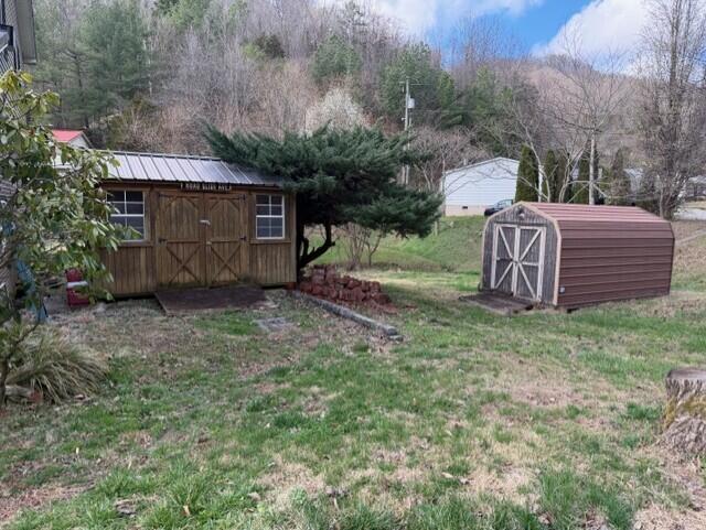 387 Left Penhook Road Harold, KY 41635 - Photo 16 of 18 afe31f56-2e35-4ee9-962e-6c0ad7bdfce3