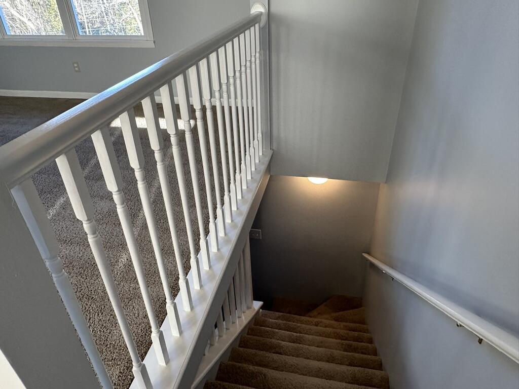 103 Cochran Road Jonesborough, TN 37659 - Photo 10 of 45 Stairs to 1st level