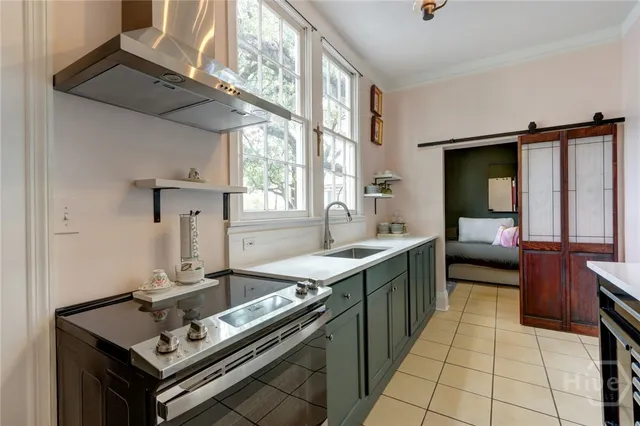 $525,000 | 123 West Park Avenue, Unit 2, Savannah, GA 31401