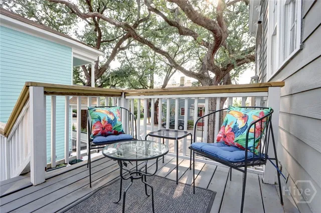 $525,000 | 123 West Park Avenue, Unit 2, Savannah, GA 31401