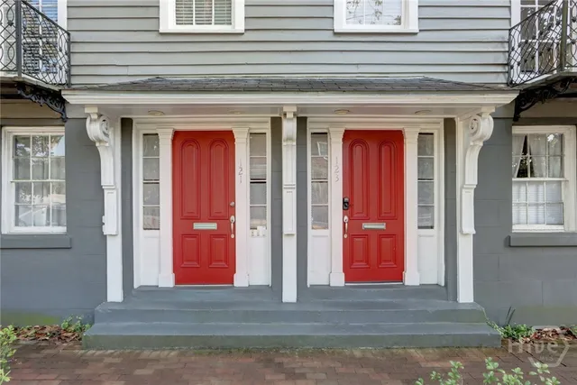 $525,000 | 123 West Park Avenue, Unit 2, Savannah, GA 31401