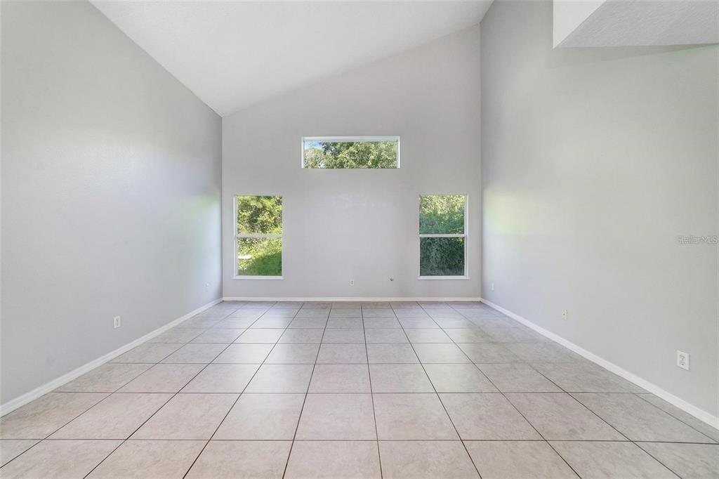 4710 Ashurst Street Kissimmee, FL 34758 - Photo 2 of 17