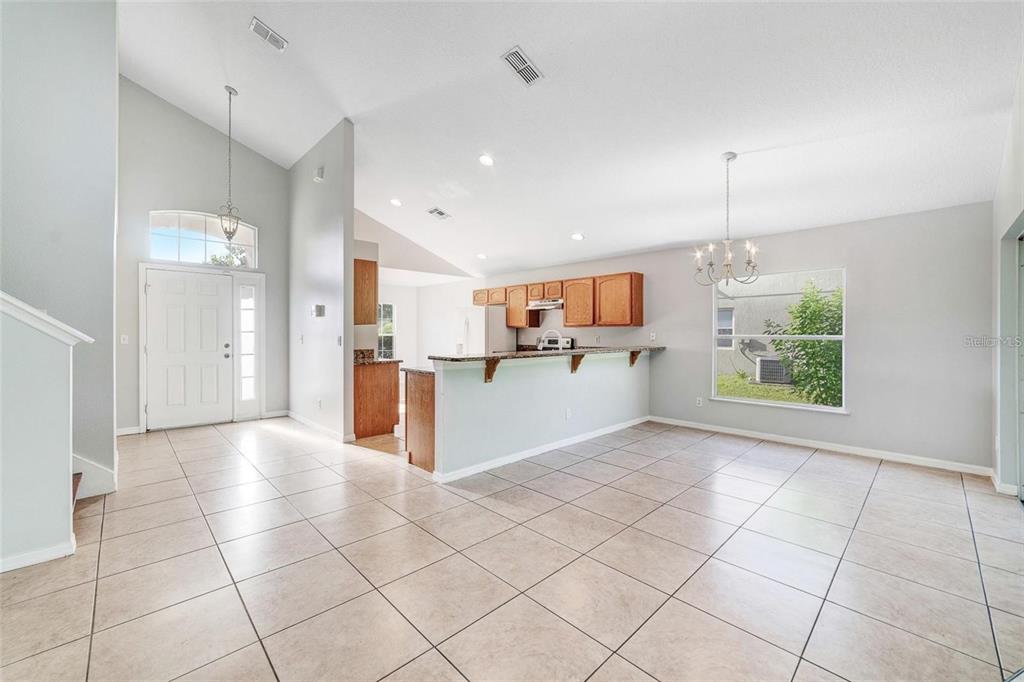 4710 Ashurst Street Kissimmee, FL 34758 - Photo 4 of 17