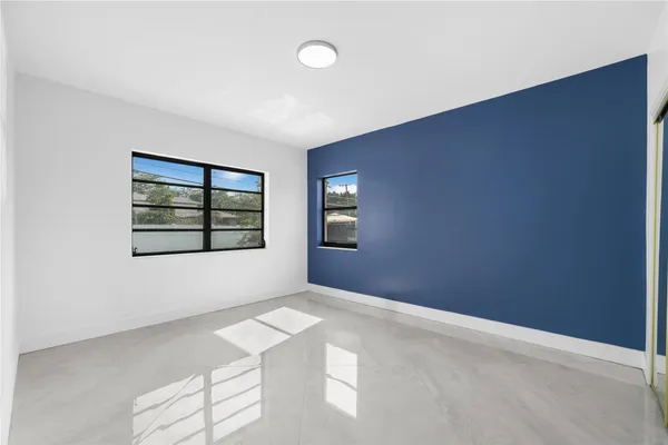 $5,750 | 1100 Buchanan Street, Hollywood, FL 33019