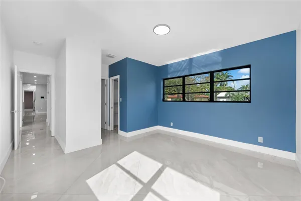 $5,750 | 1100 Buchanan Street, Hollywood, FL 33019