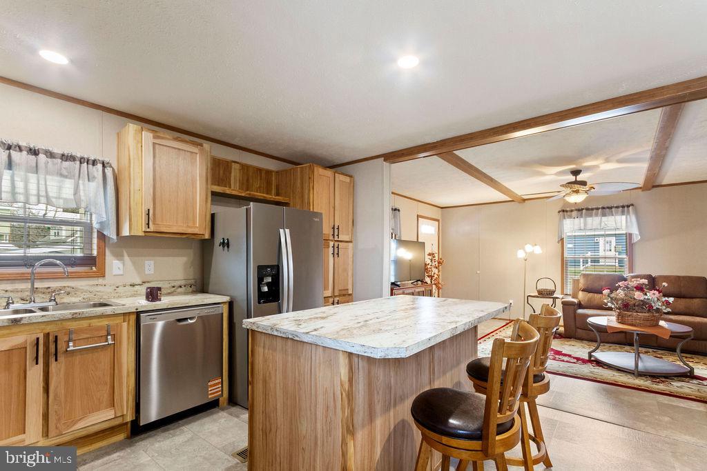 2126 Scull Street Lebanon, PA 17046 - Photo 5 of 30