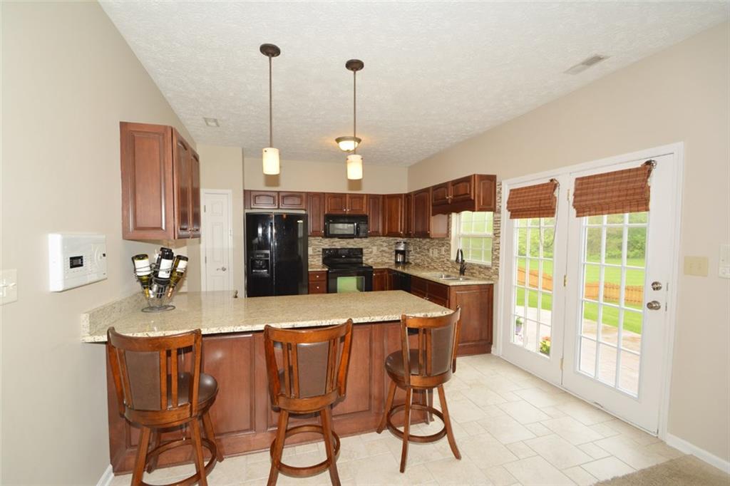 5401 Rippling Brook Way Carmel, IN 46033 - Photo 7 of 24 Gallery Image 7