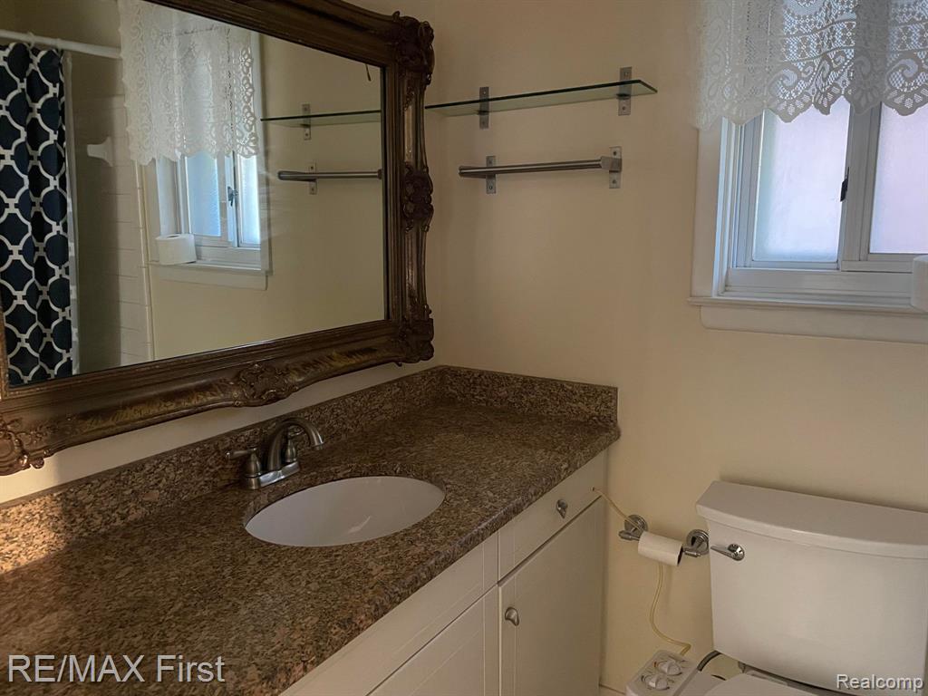 8401 18 18 Mile Road, Unit 99 Sterling Heights, MI 48313 - Photo 29 of 36