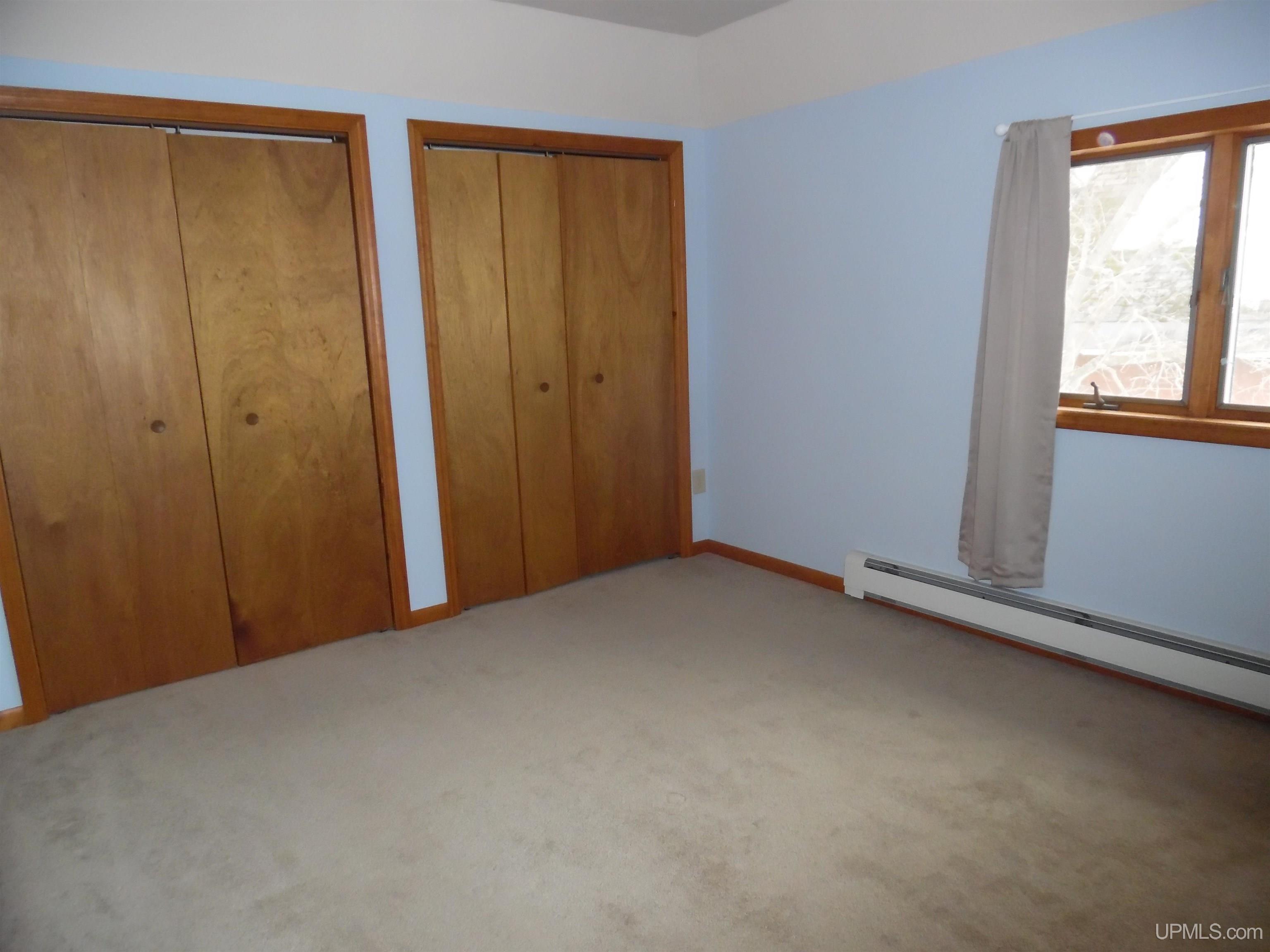 440 Kearsarge Street Laurium, MI 49913 - Photo 5 of 38