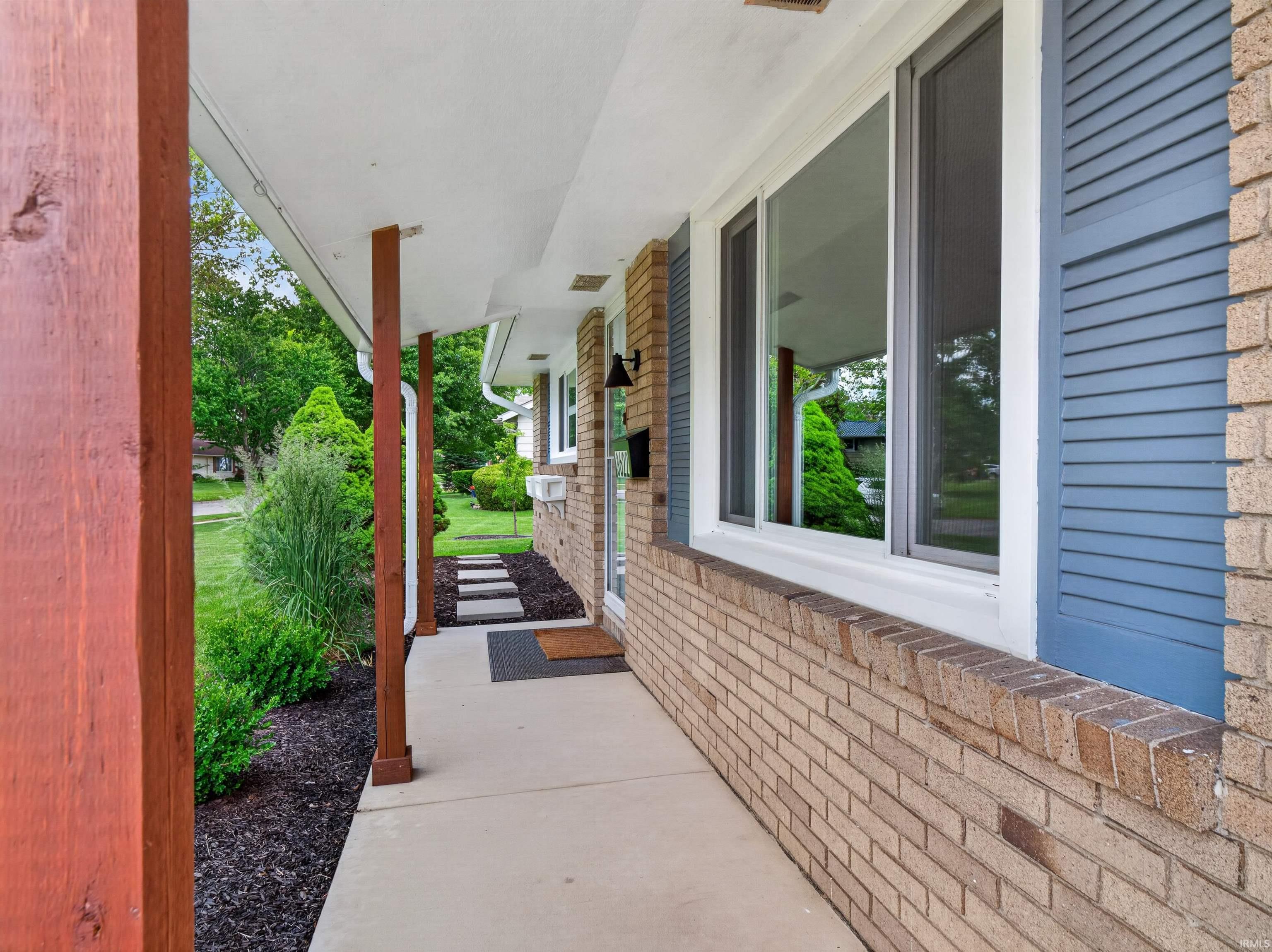 3622 Hastings Road Fort Wayne, IN 46805 - Photo 4 of 50