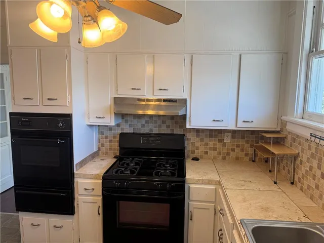 $1,950 | 1215 Valmont Street, New Orleans, LA 70115