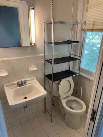 $1,950 | 1215 Valmont Street, New Orleans, LA 70115