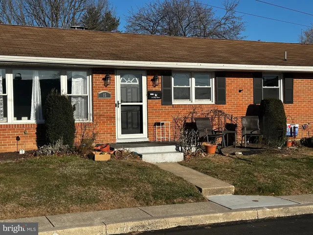 $248,500 | 15 Cottage Avenue, Elizabethtown, PA 17022