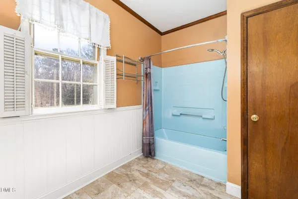 $329,900 | 2008 Brookrun Road, Henderson, NC 27536