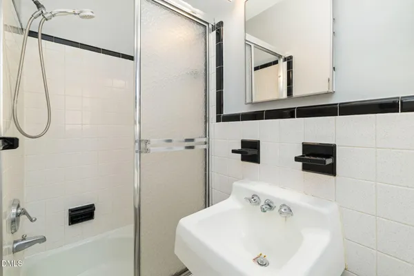 $329,900 | 2008 Brookrun Road, Henderson, NC 27536