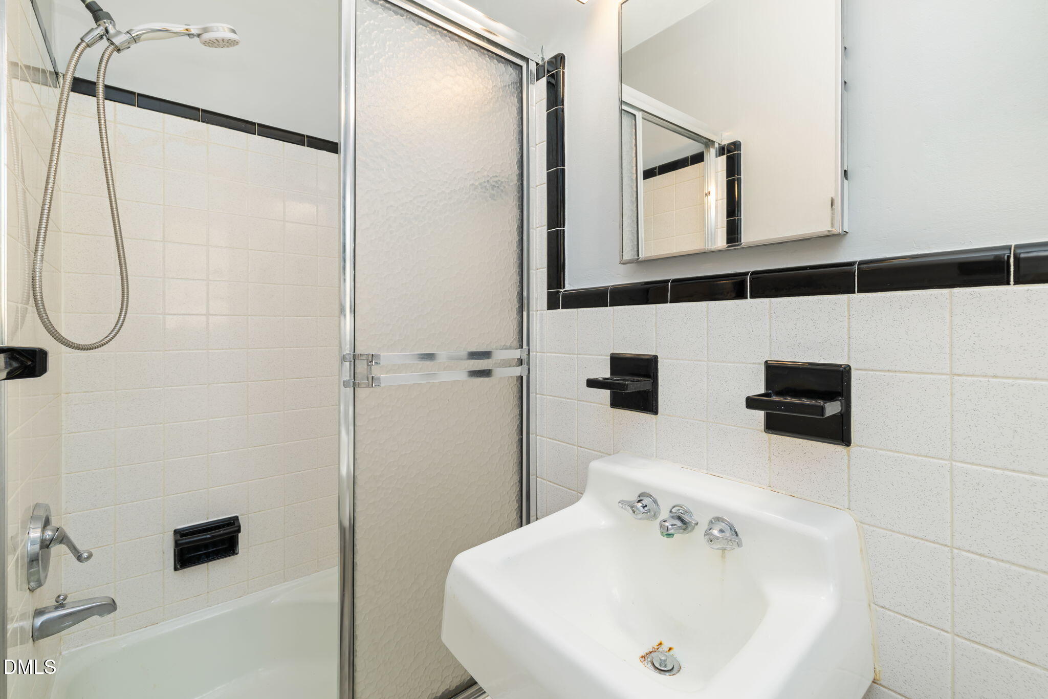 2008 Brookrun Road Henderson, NC 27536 - Photo 24 of 45 24-web-or-mls-2008-Brookrun-Rd-24