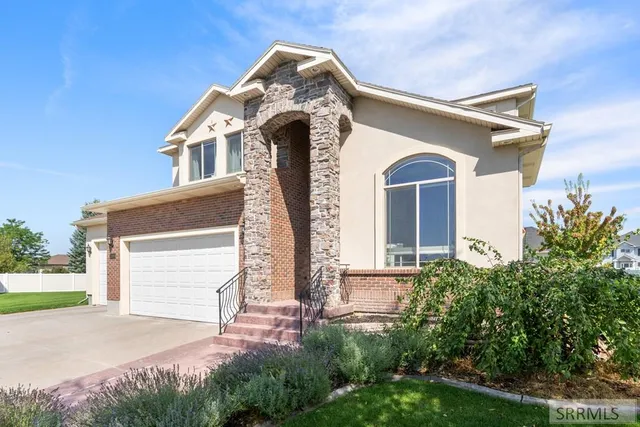 $599,900 | 2488 Blue Canyon Court, Idaho Falls, ID 83402