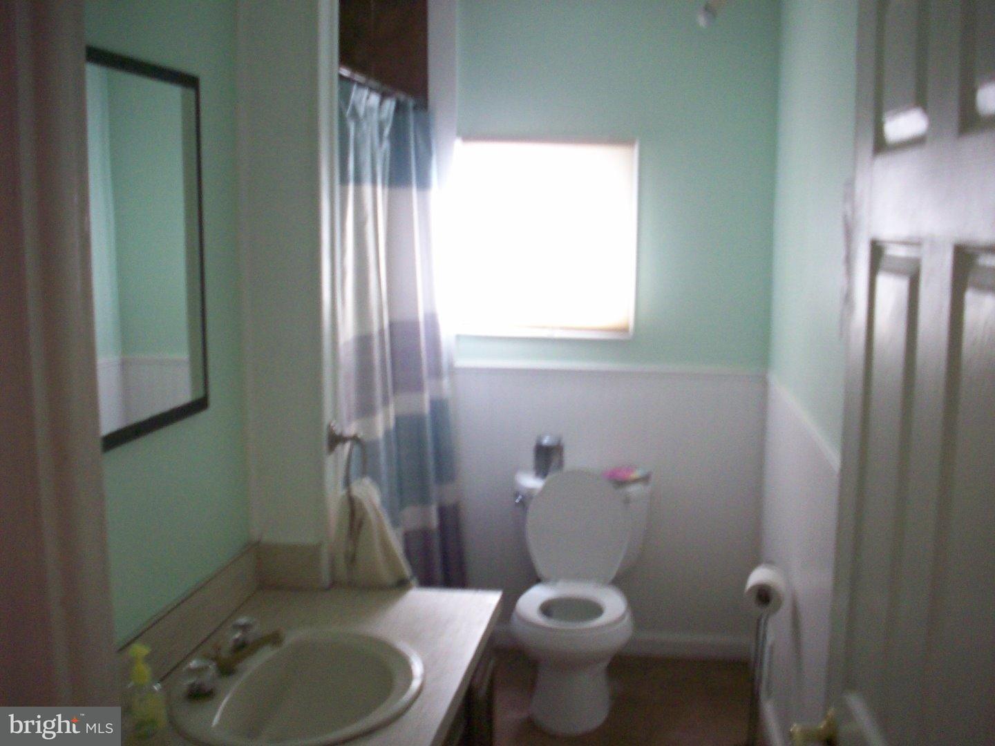 1026 Tomlinson Road Philadelphia, PA 19116 - Photo 11 of 18 Gallery Image 11