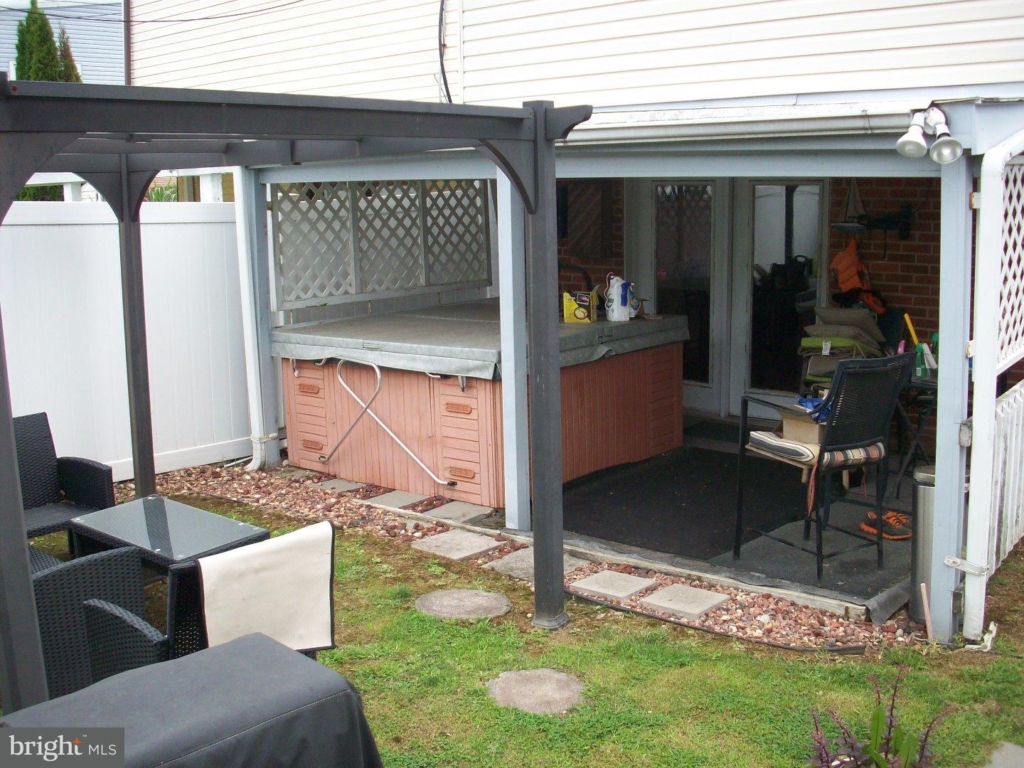 1026 Tomlinson Road Philadelphia, PA 19116 - Photo 15 of 18 Gallery Image 15