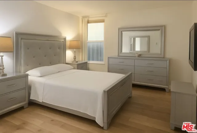 $869,000 | 23901 Civic Center Way, Unit 127, Malibu, CA 90265