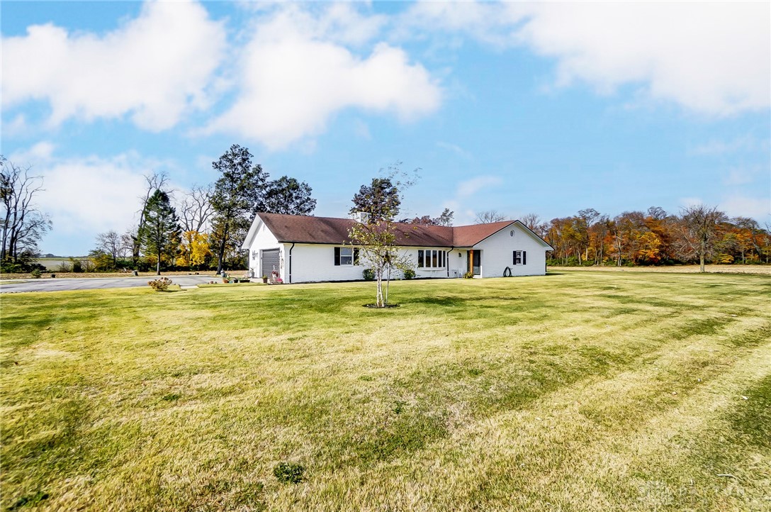 9487 Fox Road Clayton, OH 45315 - Photo 1 of 79 Gallery Image 1