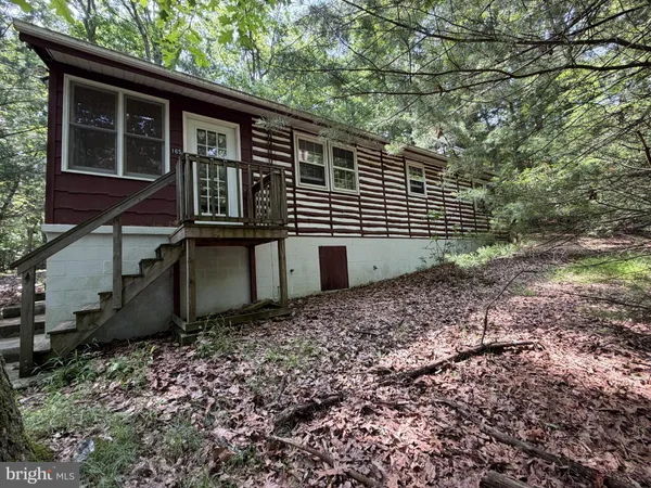 $195,000 | 165 Schoolhouse Hill Road, Fayetteville, PA 17222