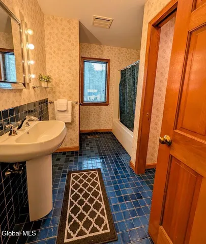 $739,000 | 48 Birch Road, Queensbury, NY 12845